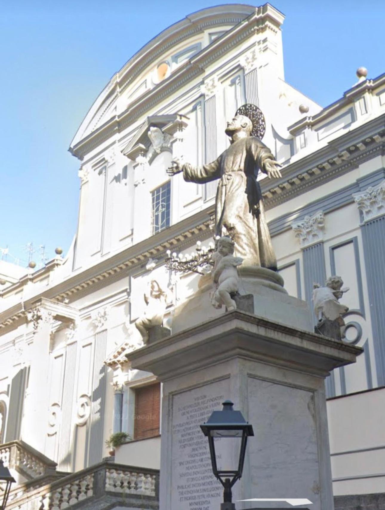 Vista Cattedrale Villa Napoli Esterno foto